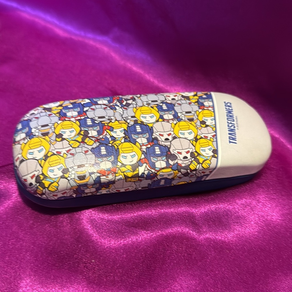 Transformers glasses case good condition